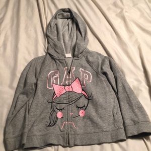 Gray light weight Gap jacket, size 5 toddler with girl on front
